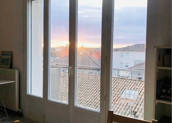 Apartment L Arlier *